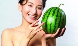 吃瓜大妈特效图片,瞬间变身瓜界达人！