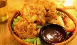 吃瓜吃爆辣炸鸡视频下载,吃瓜群众的味蕾狂欢