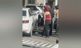 抓小三吃瓜,抓小三背后的惊人真相