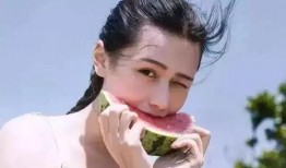 王露露吃瓜,揭秘娱乐圈幕后故事