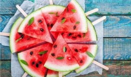 冰冻水果吃瓜,尽享冰冻水果的清凉美味