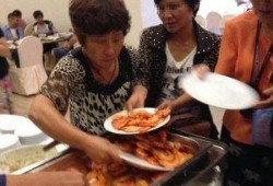 吃瓜大妈特效图片,瞬间变身瓜界达人！