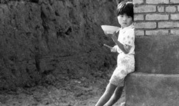 女配在70年代吃瓜,那些年我们一起吃过的“瓜”