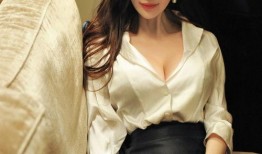 独家吃瓜爆料小说,瓜田里的秘密风云录