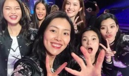 吃密瓜女孩原版,揭秘吃密瓜女孩的甜蜜生活