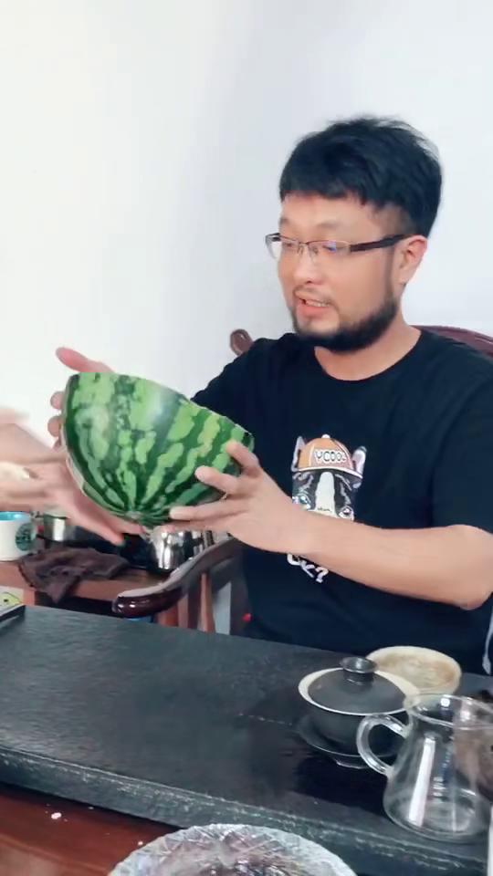 吃瓜曝光bgm,揭秘吃瓜曝光背后的音乐旋律